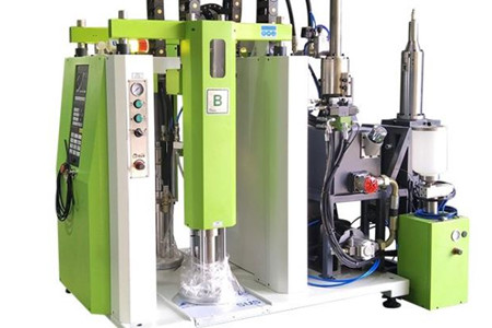 高精密微型注塑机的结构特点和使用方法